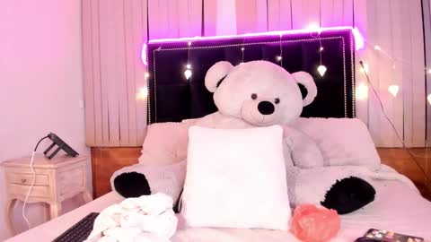 Rosita se online show from November 12, 2025, 6:47 am