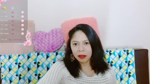 Snapshot of rositaredred chatting on April 2, 2026, 7:28 am ROSE online show from April 2, 2026, 7:28 am