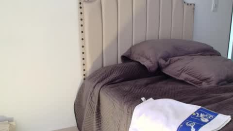 Ross BakerHot online show from March 10, 2025, 6:01 pm