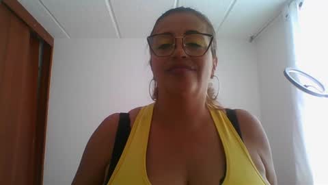 Snapshot of rossanalionheart chatting on February 2, 2025, 6:31 pm Rossana online show from February 2, 2025, 6:31 pm