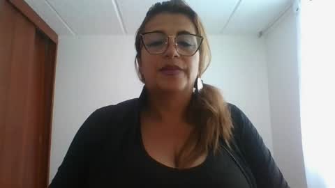 Snapshot of rossanalionheart chatting on February 9, 2025, 12:19 pm Rossana online show from February 9, 2025, 12:19 pm