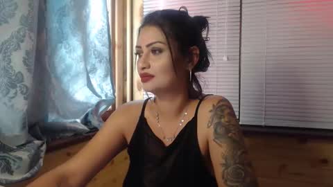 rosse2683 online show from September 16, 2025, 10:38 am