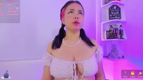   online show from October 28, 2025, 12:41 pm