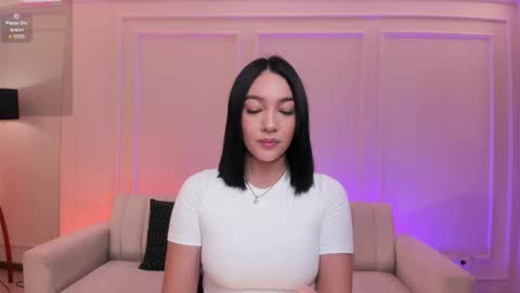 Rossie Rhoades online show from September 28, 2025, 5:18 pm