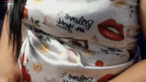 rossiteylor_js_ online show from May 7, 2026, 8:47 pm