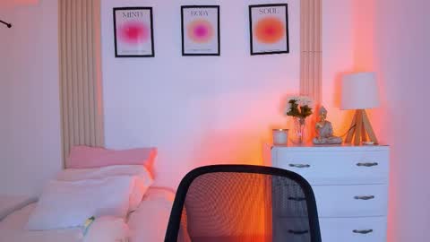 rossy_x online show from January 8, 2026, 6:21 pm