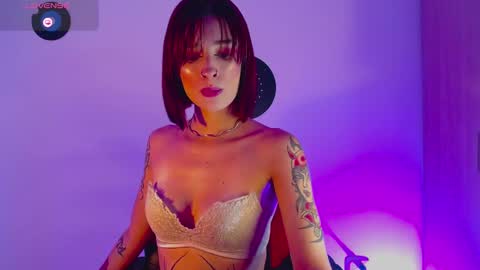 rot_wallace online show from October 2, 2025, 10:17 pm