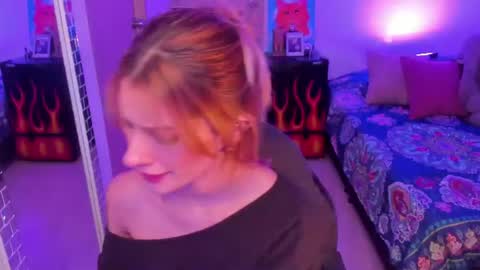 rot_wallace online show from July 17, 2026, 1:34 am
