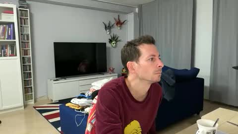 roubarixx online show from November 4, 2025, 7:40 am