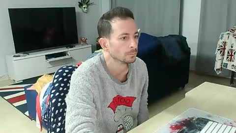 roubarixx online show from November 25, 2025, 8:25 am