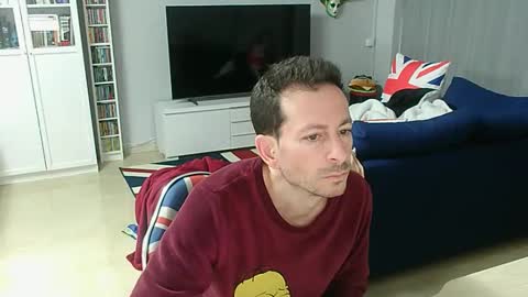 roubarixx online show from April 3, 2026, 6:44 am