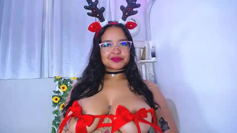 Snapshot of rous_25 chatting on December 18, 2024, 4:06 pm rous_25 online show from December 18, 2024, 4:06 pm