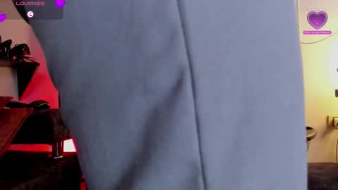 sofia online show from March 1, 2026, 4:42 pm