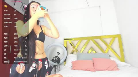 rousee_yarelds online show from May 29, 2026, 10:08 pm