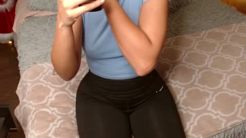 Snapshot of rouss_henao chatting on December 23, 2024, 10:53 am Rouss marie henao online show from December 23, 2024, 10:53 am