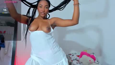 Snapshot of rouss_sweet chatting on December 20, 2024, 3:10 pm rous online show from December 20, 2024, 3:10 pm