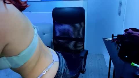 roussehills online show from January 5, 2026, 10:02 pm