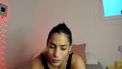 Roustar online show from September 26, 2025, 4:11 pm