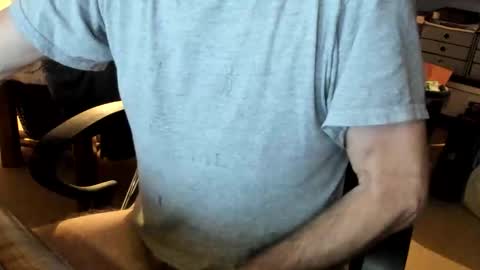 Snapshot of routi chatting on February 27, 2026, 6:30 pm routi97 online show from February 27, 2026, 6:30 pm