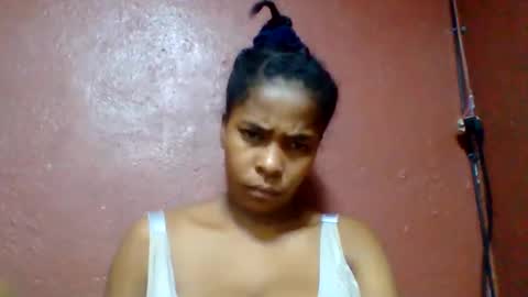 rovaelyah online show from May 23, 2026, 3:38 pm