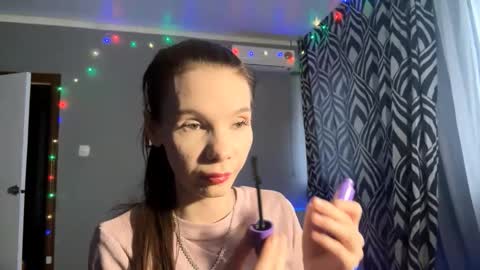 Jess online show from March 4, 2026, 9:59 am