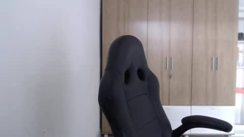 Roxana online show from February 10, 2026, 6:45 pm