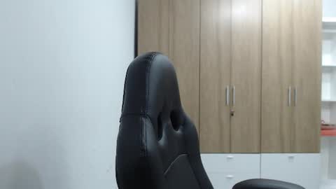 Roxana online show from July 6, 2026, 12:07 am
