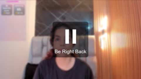 Roxanna online show from September 12, 2025, 11:54 am