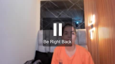 Roxanna online show from September 17, 2025, 10:50 am