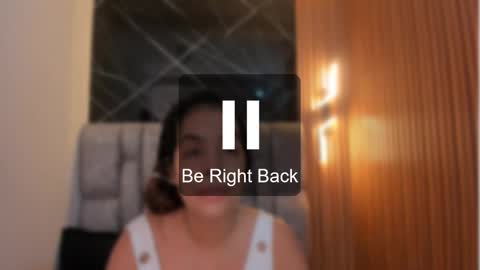 Roxanna online show from September 27, 2025, 12:21 pm