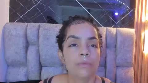 Roxanna online show from November 12, 2025, 10:26 am