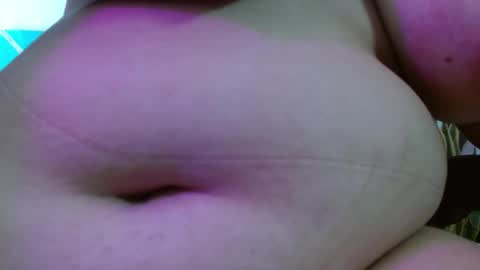 roxiie online show from November 22, 2025, 3:33 pm