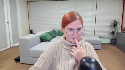 Snapshot of roxxxco chatting on January 24, 2025, 11:12 pm Tatyana online show from January 24, 2025, 11:12 pm