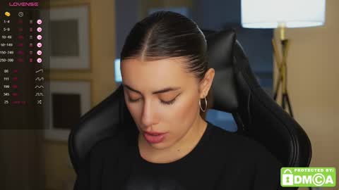 roxxxete online show from October 13, 2025, 7:30 am