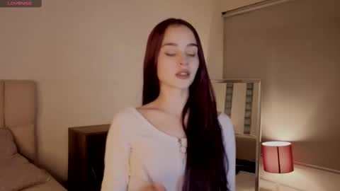 Roxxy online show from September 15, 2025, 9:37 pm