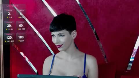 Roxy online show from October 2, 2025, 4:47 pm