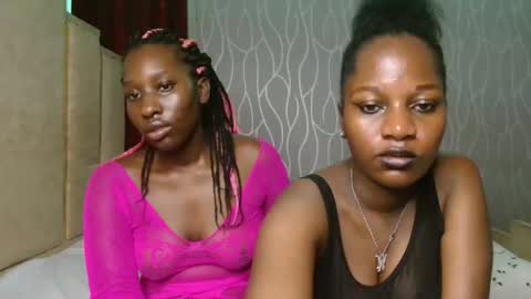 Roxy online show from May 5, 2026, 7:44 pm