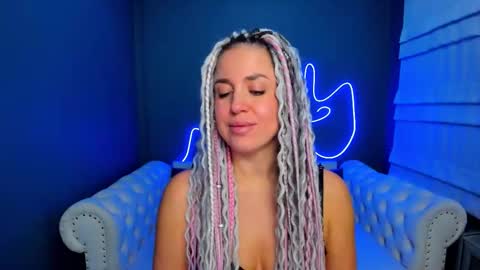 Snapshot of roxy_mars chatting on November 11, 2025, 2:00 am Roxy online show from November 11, 2025, 2:00 am