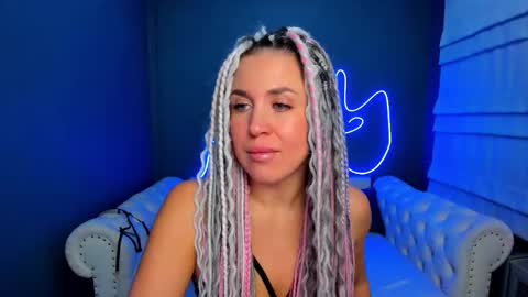 Snapshot of roxy_mars chatting on November 14, 2025, 2:32 am Roxy online show from November 14, 2025, 2:32 am