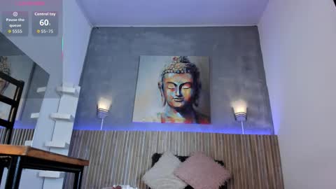 roxy santos online show from November 1, 2025, 11:12 am