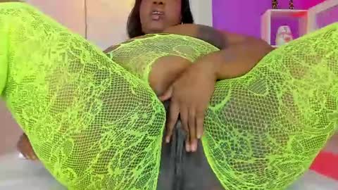 Snapshot of roxy_sexy69 chatting on June 17, 2026, 3:02 pm roxy_sexy69 online show from June 17, 2026, 3:02 pm
