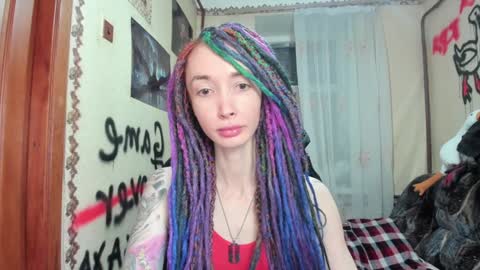 Snapshot of roxy_silver chatting on December 9, 2024, 7:18 pm Roxy online show from December 9, 2024, 7:18 pm