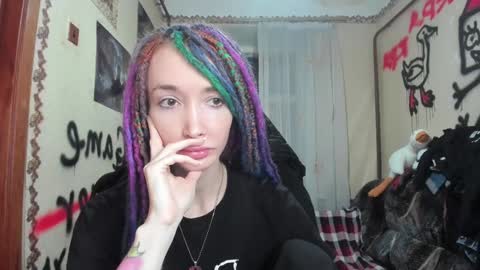 Snapshot of roxy_silver chatting on December 30, 2024, 7:42 pm Roxy online show from December 30, 2024, 7:42 pm