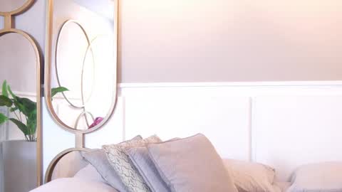 Snapshot of roxy_vega chatting on October 8, 2025, 12:14 pm Roxy online show from October 8, 2025, 12:14 pm