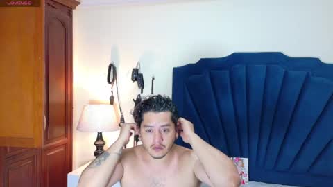 Snapshot of roxyandaron2 chatting on May 16, 2026, 11:57 pm RoxyAron online show from May 16, 2026, 11:57 pm