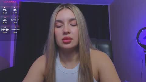 Roxy online show from November 10, 2025, 9:14 pm