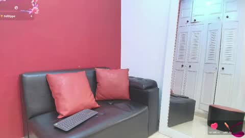 Snapshot of roy_luna chatting on February 14, 2025, 1:29 pm Roy Luna online show from February 14, 2025, 1:29 pm