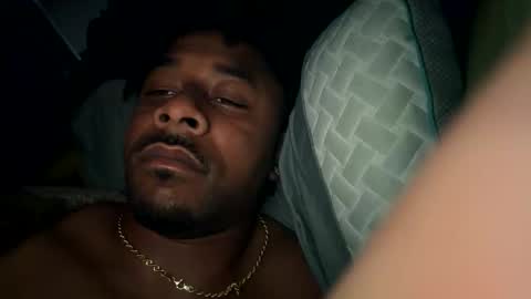 Snapshot of royal_sf chatting on May 17, 2026, 12:56 pm Royal SF online show from May 17, 2026, 12:56 pm