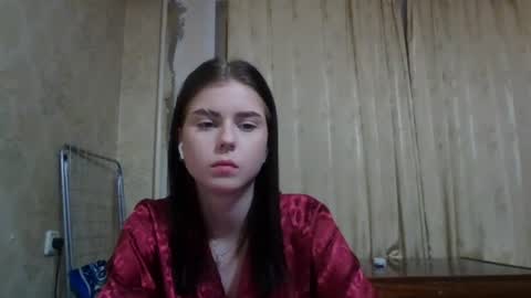 royalvelour online show from July 21, 2026, 10:45 pm