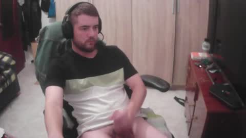 royer04 online show from May 27, 2026, 11:46 pm